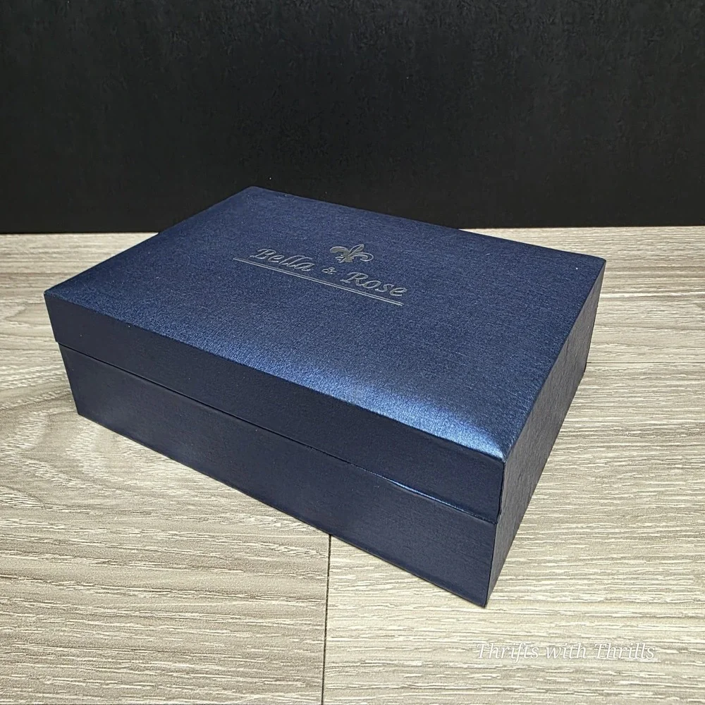 Bella & Rose Gift Set - Men's Watch, Pen, Business Card Holder Gift‎ Set - New